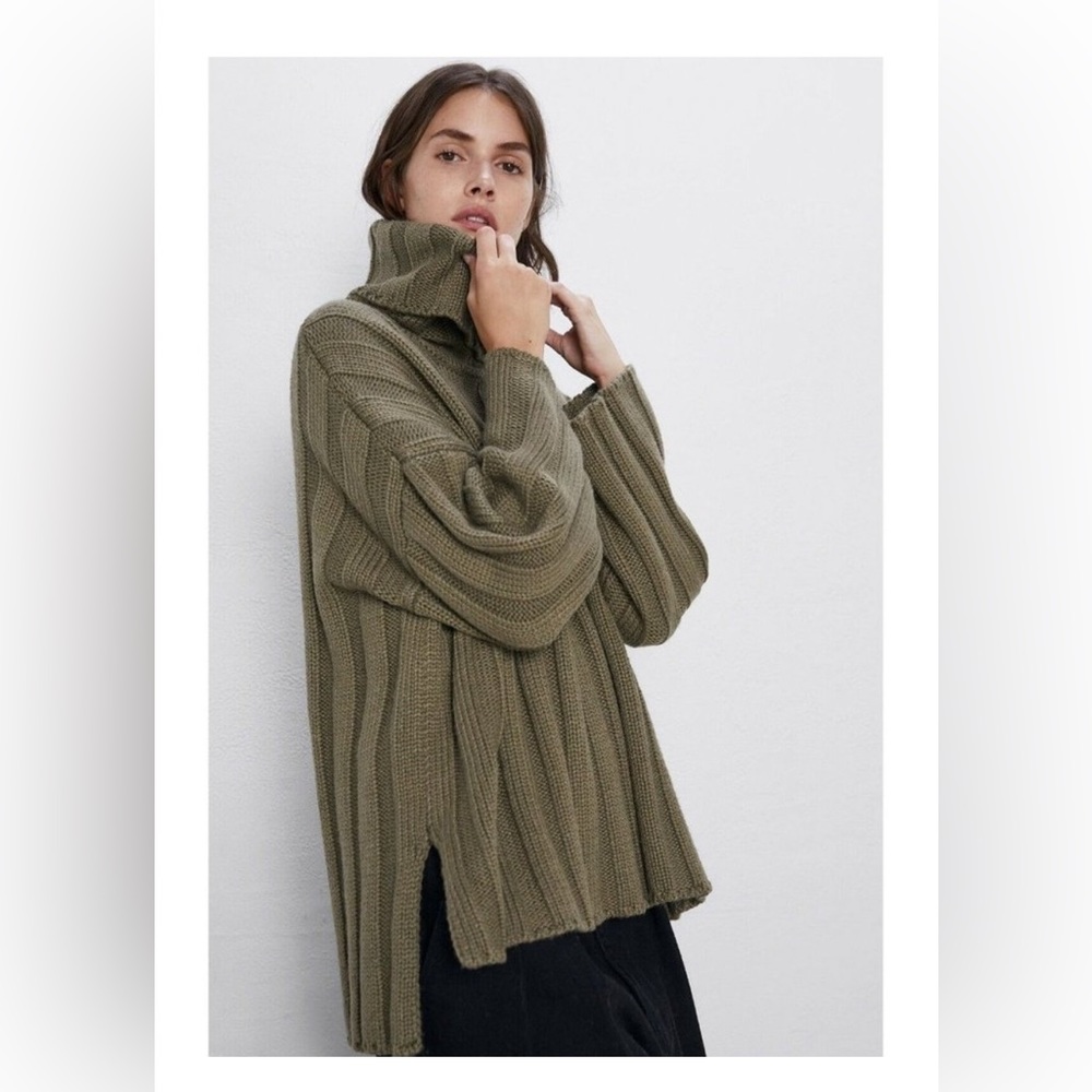 Zara Green Ribbed Chunky Knit Soft Touch Oversized Turtleneck Sweater Size M